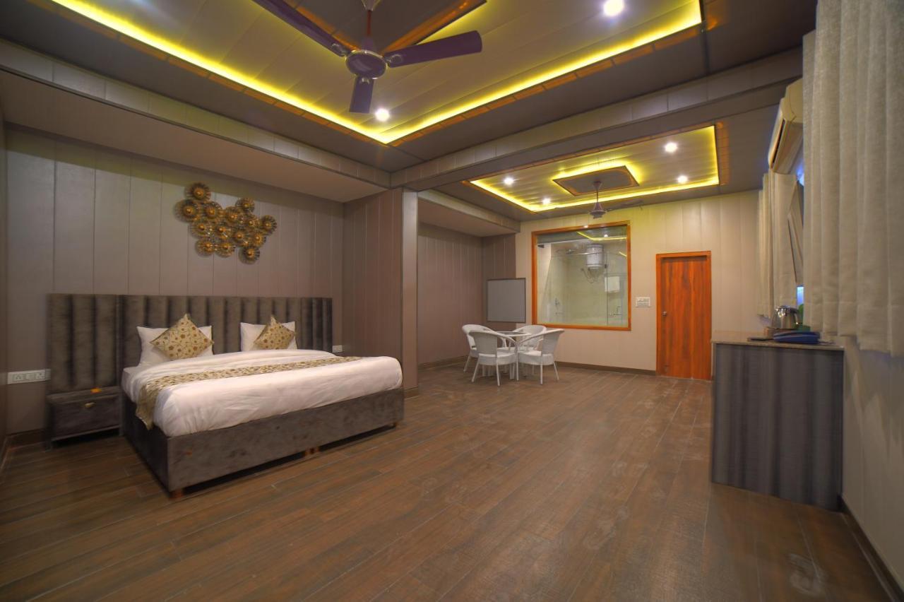 Yogved Hospitality & Resort Rishikesh Ngoại thất bức ảnh