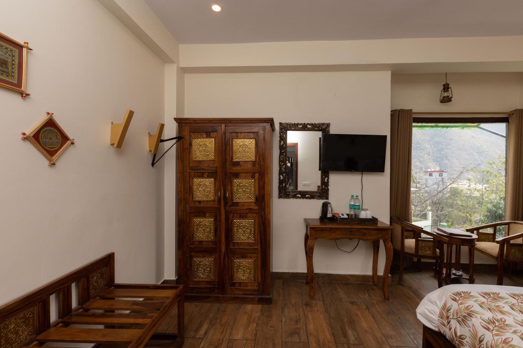 Yogved Hospitality & Resort Rishikesh Ngoại thất bức ảnh