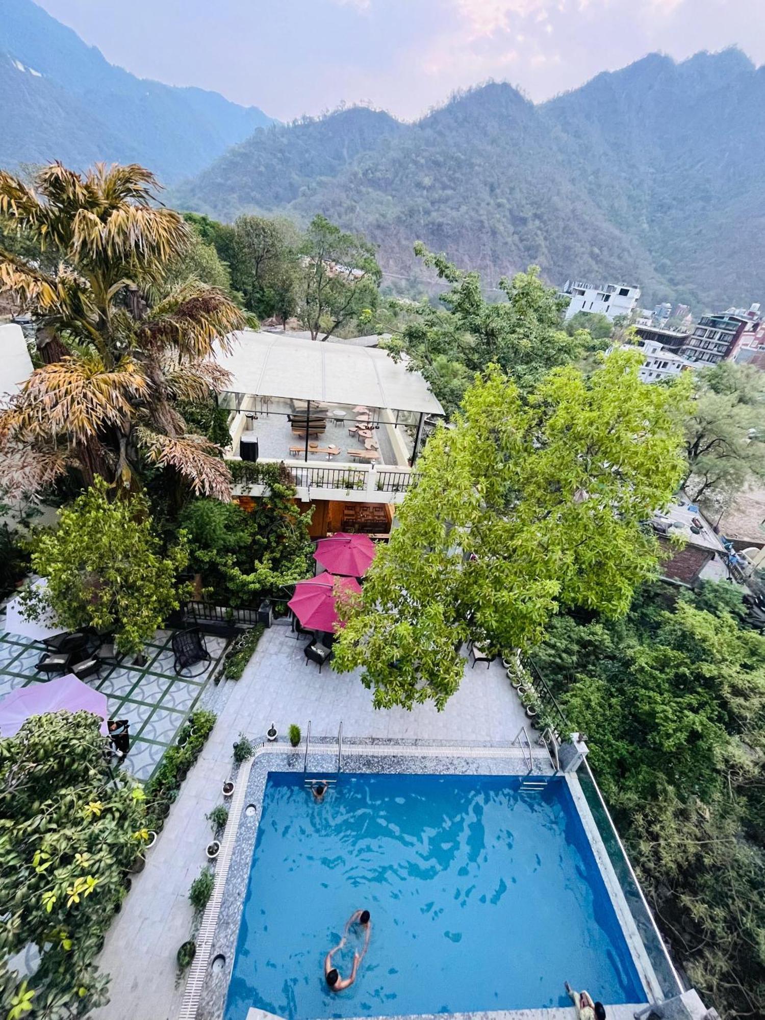 Yogved Hospitality & Resort Rishikesh Ngoại thất bức ảnh