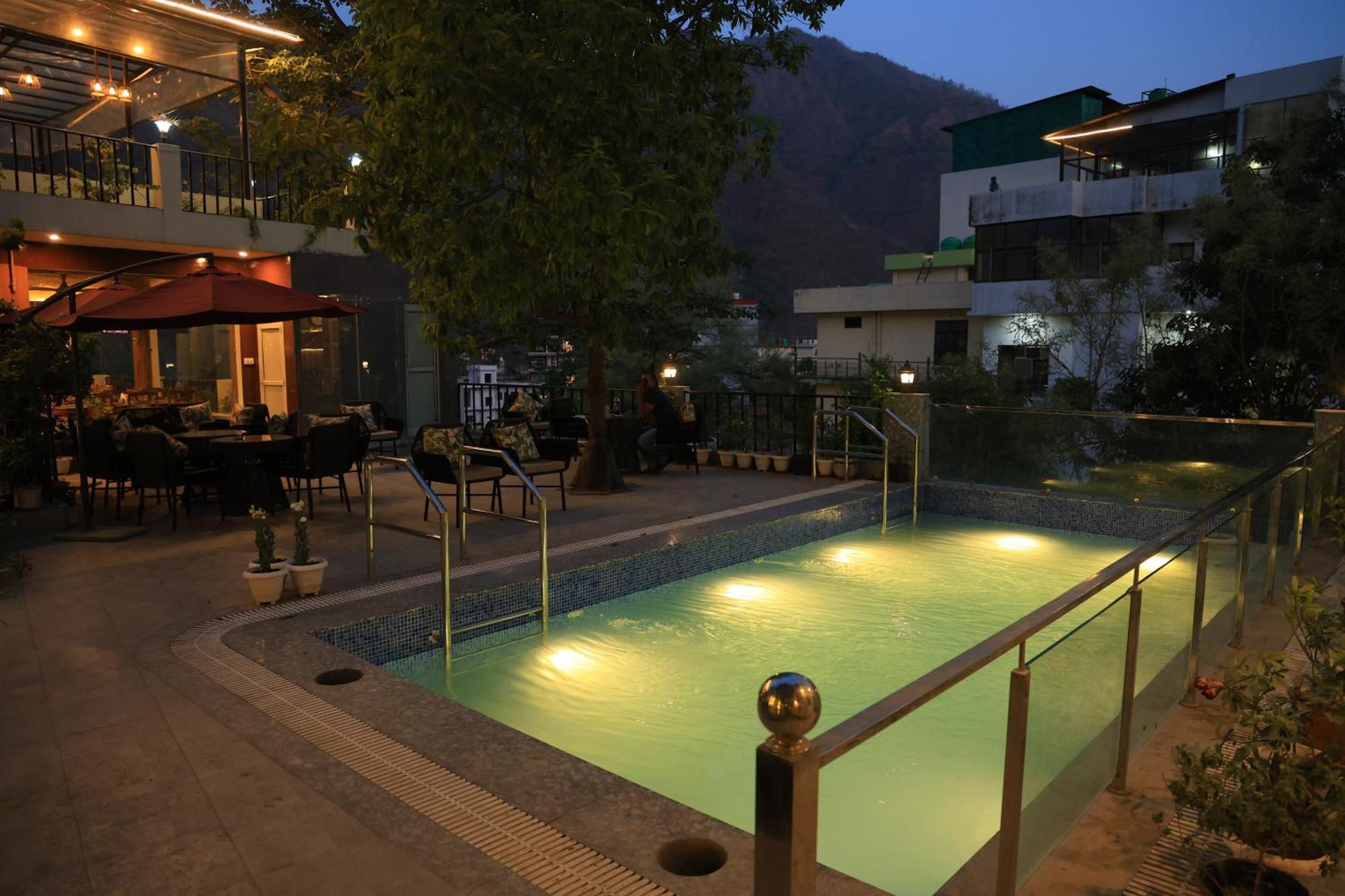 Yogved Hospitality & Resort Rishikesh Ngoại thất bức ảnh