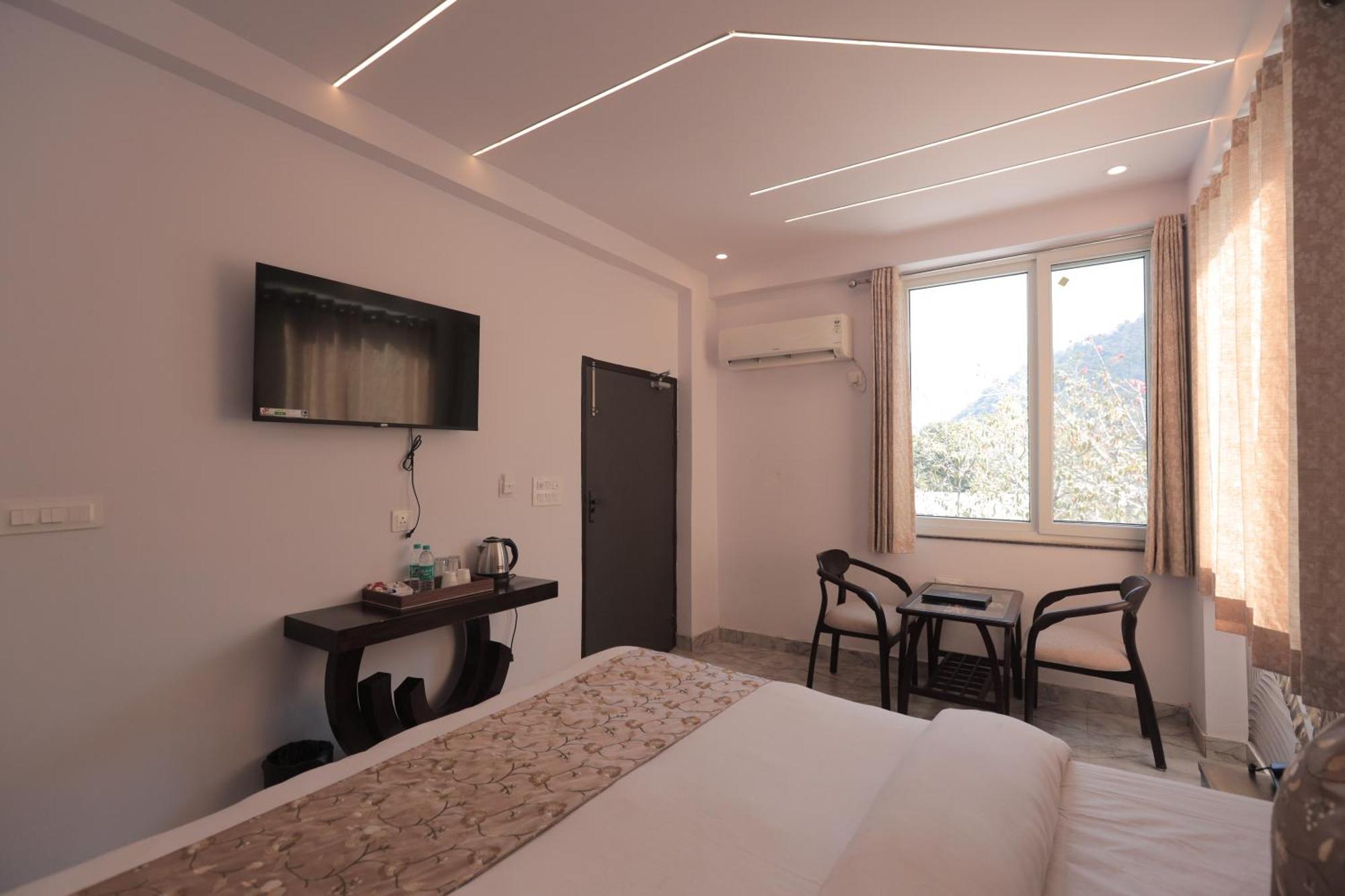 Yogved Hospitality & Resort Rishikesh Ngoại thất bức ảnh